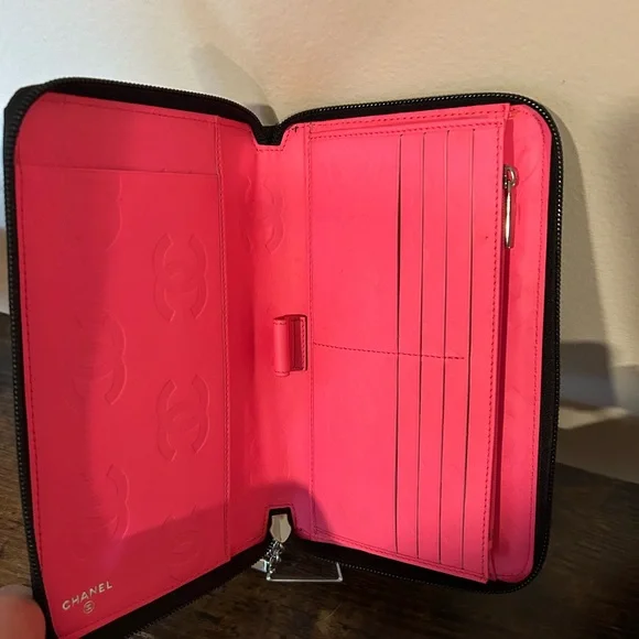 Authentic Chanel Black Calfskin Cambon Long Zip Wallet w Authenticity card - Picture 7 of 11